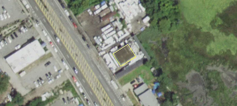 302 Cross Bay Blvd