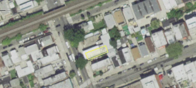 108 St St