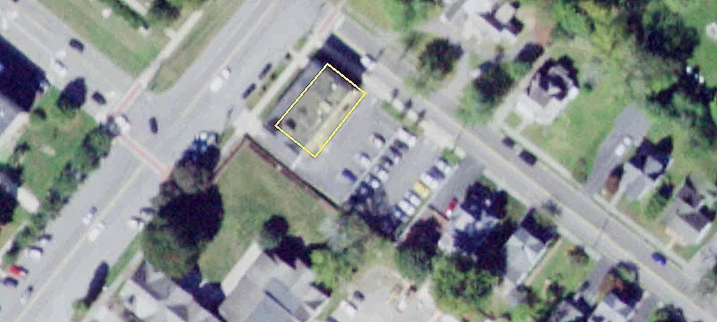 252 Main St