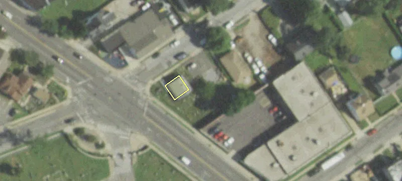 613 Nassau Rd