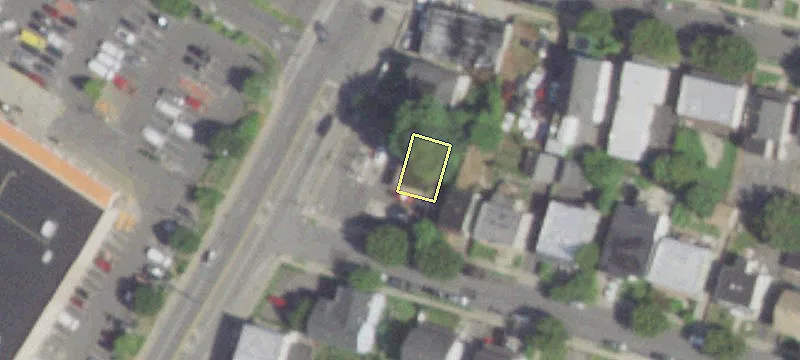 305 Midland Ave