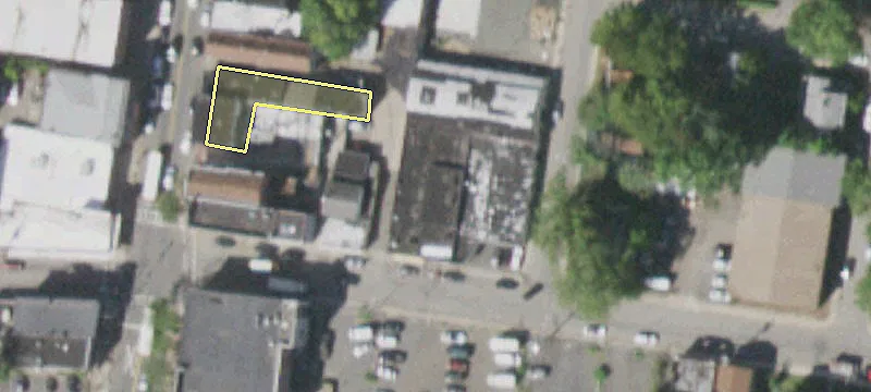 35 Lawrence St