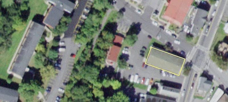 25 Frnt St