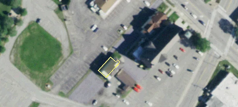 18 Ellicott St