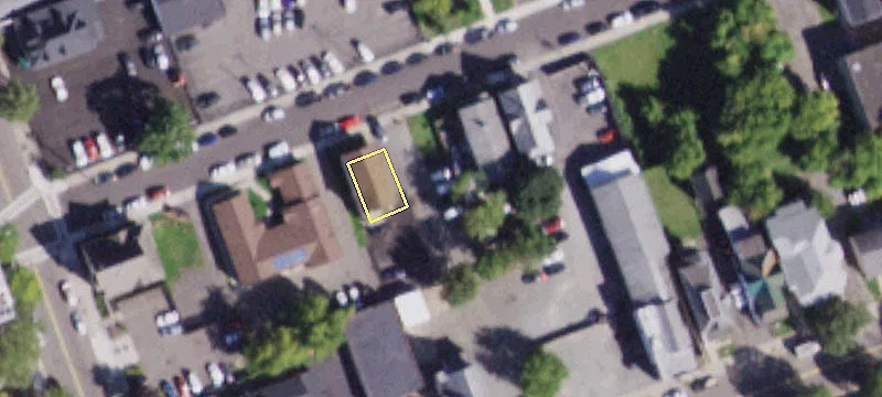12 Lisle Ave