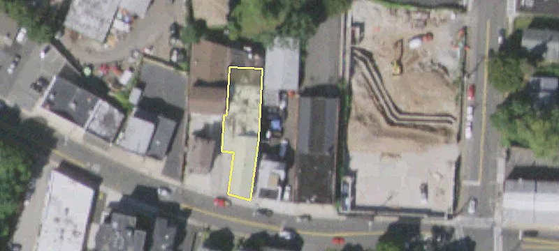 258 Main St