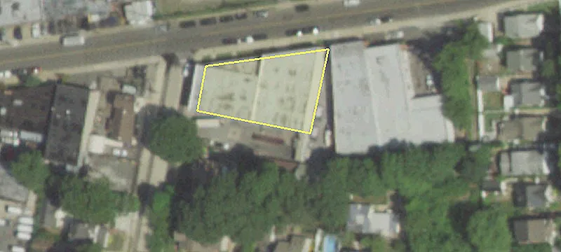 330 Hendrickson Ave