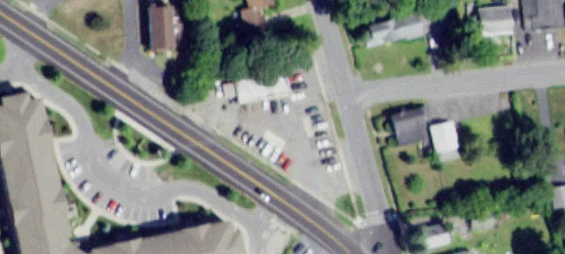 73 Feeder St