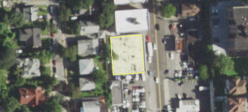579 Broadway