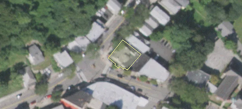 128 Grand St