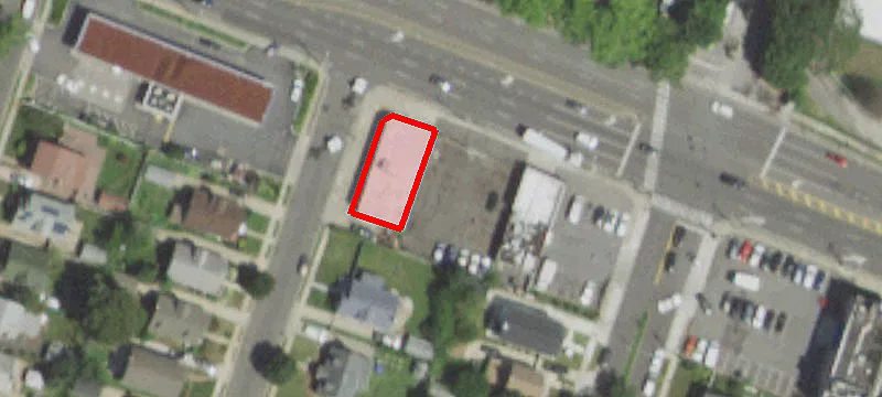 127-129 Hempstead Tpke