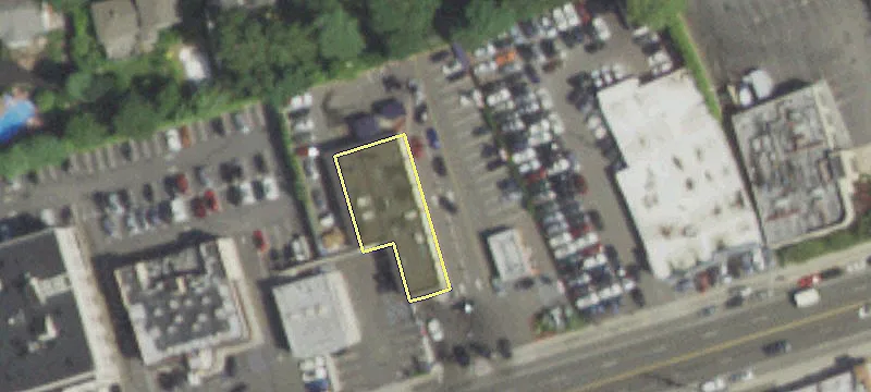 1035-1037 Northern Blvd