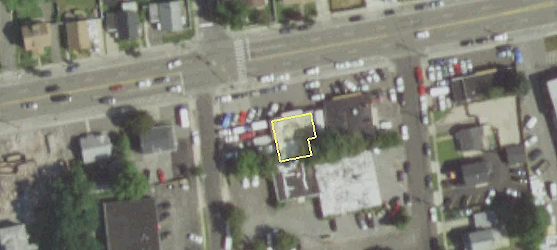 285 John St