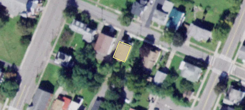 48 Caroline St