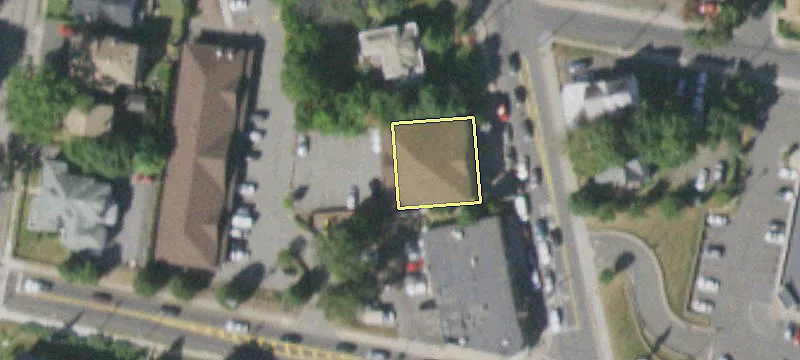 37 Main St