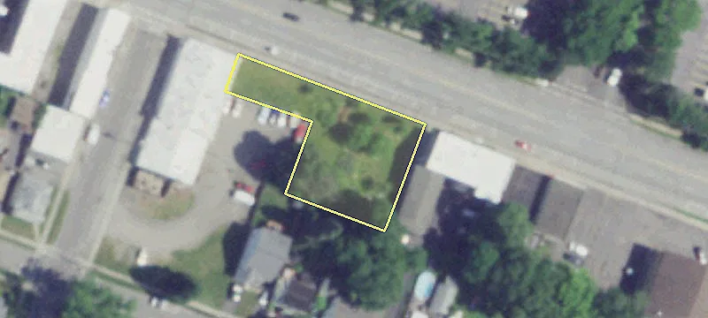 380 Commercial St