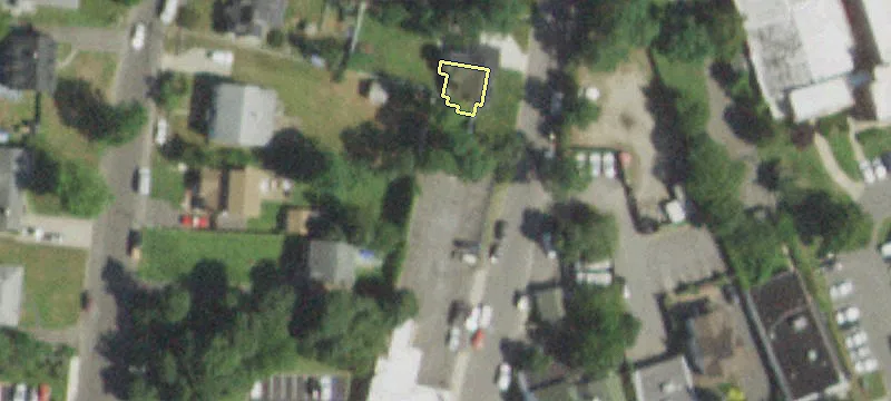 24 Pardee Ave