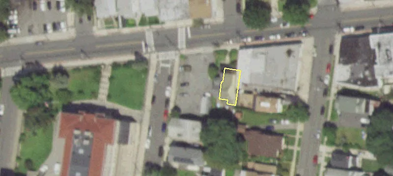 134 Lockwood Ave