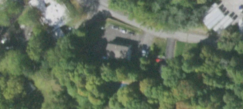 10 Steele Rd