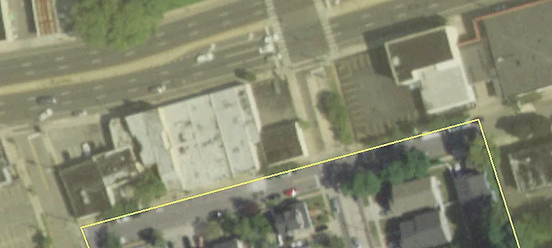 303 Sunrise Hwy