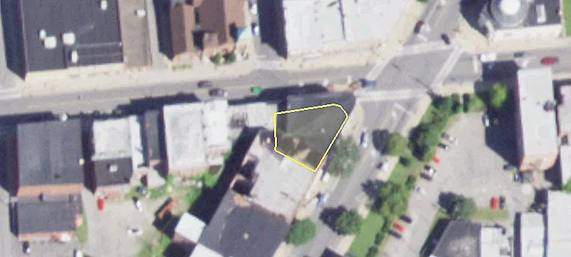 13 Fulton St