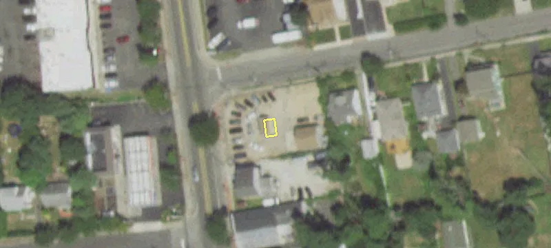 73 Carleton Ave