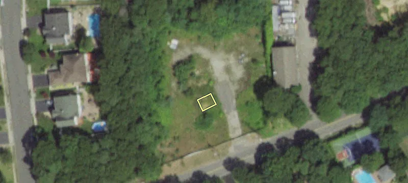 481 Furrows Rd