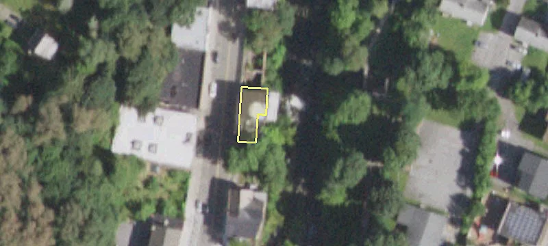 2676 Main St