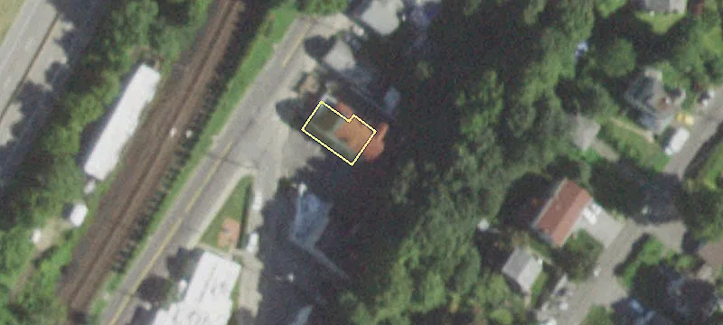 37 Columbia Ave