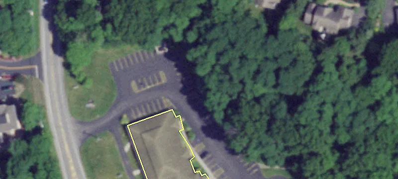 1600 Moseley Rd