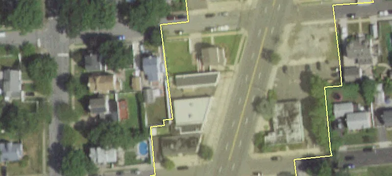 571 Broadway
