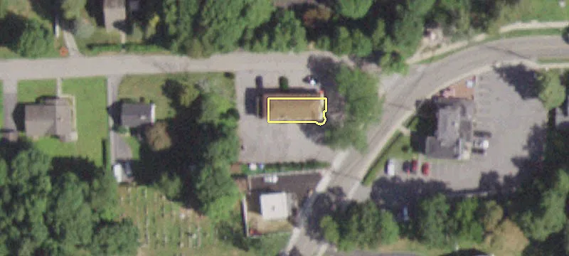 1161 Main St