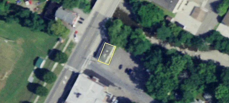 100 Main St