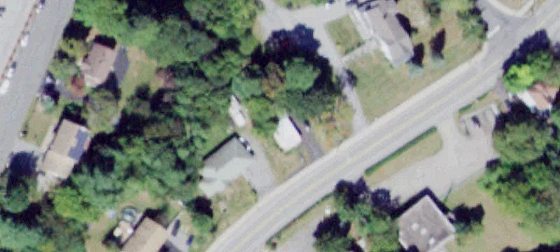 11 High St