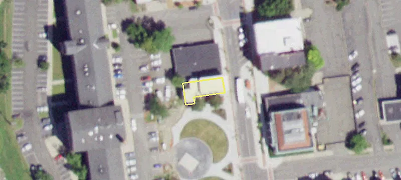 70 Remsen St