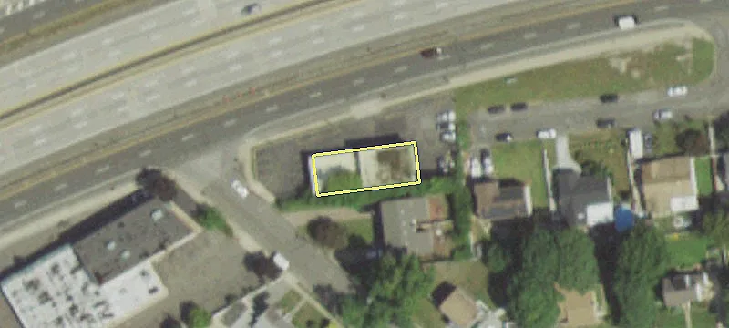 380 Sunrise Hwy