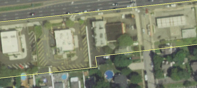 3900 Sunrise Hwy