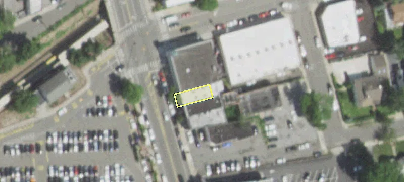 280 Plandome Rd