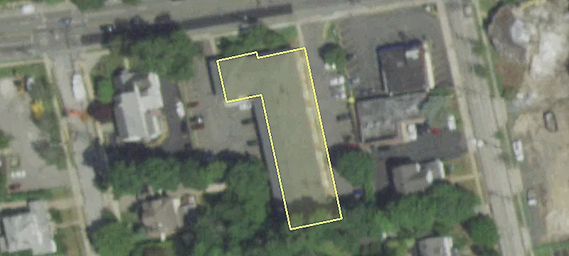 231 Merrick Rd