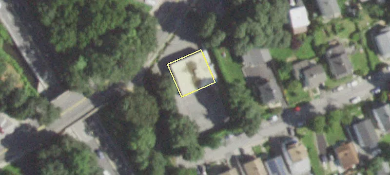 520 Bedford Rd