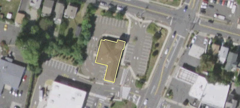 18 Highland Ave