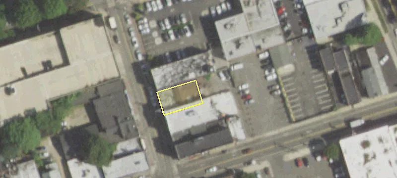 106 Main St