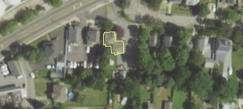 10 Hawley Ave