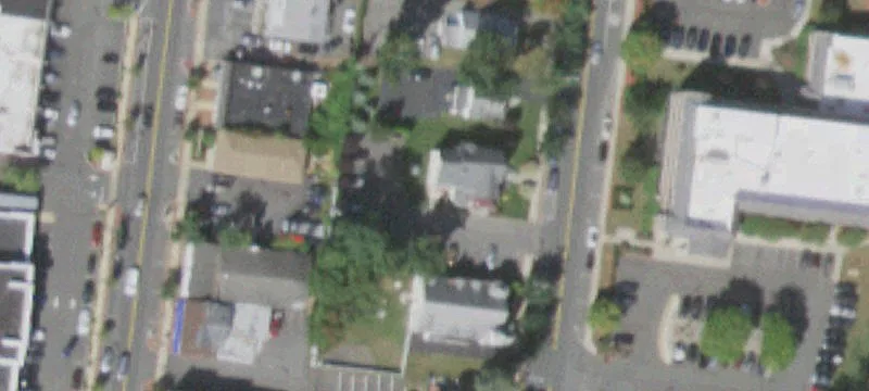 49 Maple Ave
