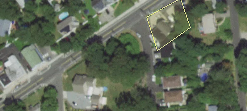 12 Blue Pt Rd