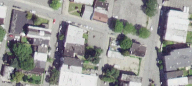 72 Division St