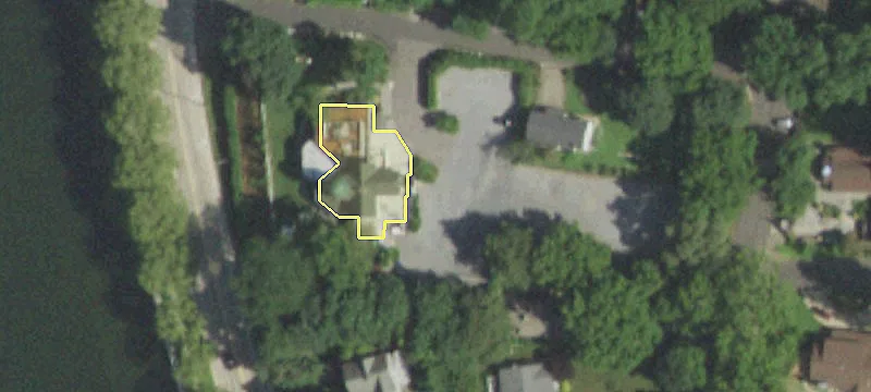 4 Bryant Ave