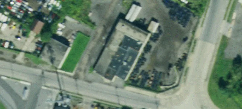 700 Elk St