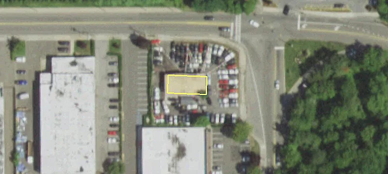 450 Wyandanch Ave