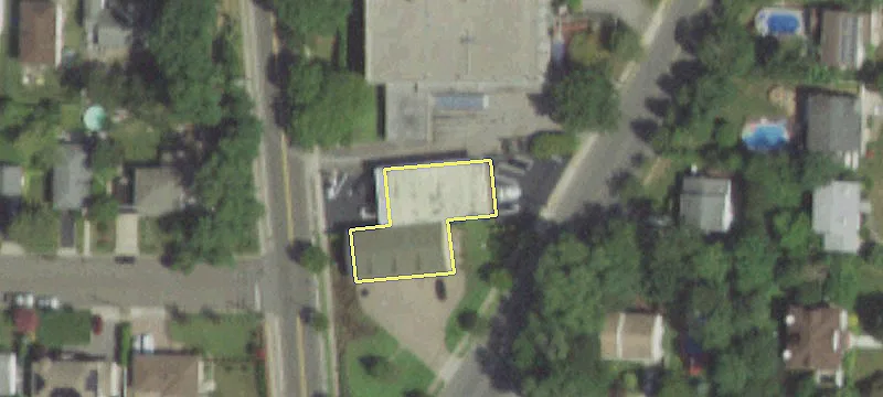 100 Hicksville Rd